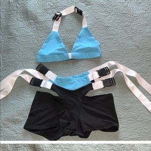 ISO Neon 2 Peice rave set.